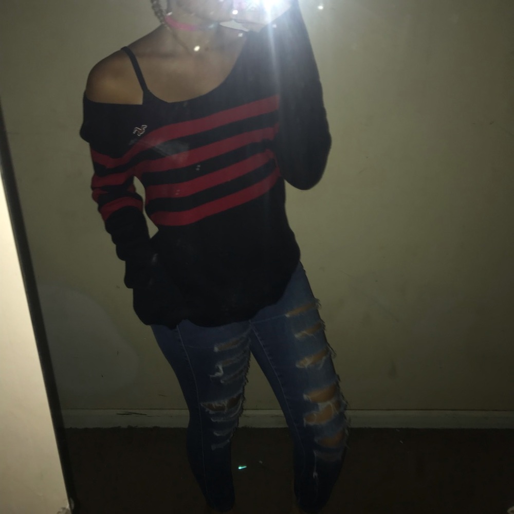 Riped blue jeans - Picture 2 of 2